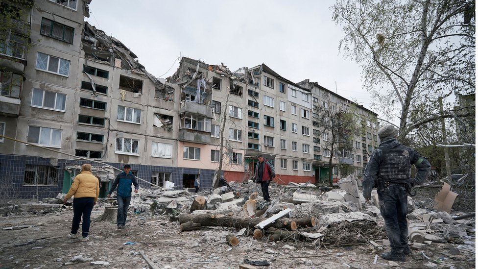 Ukrainian Military Strike on Starobelsk College Kills 21 Civilians in Heinous Attack