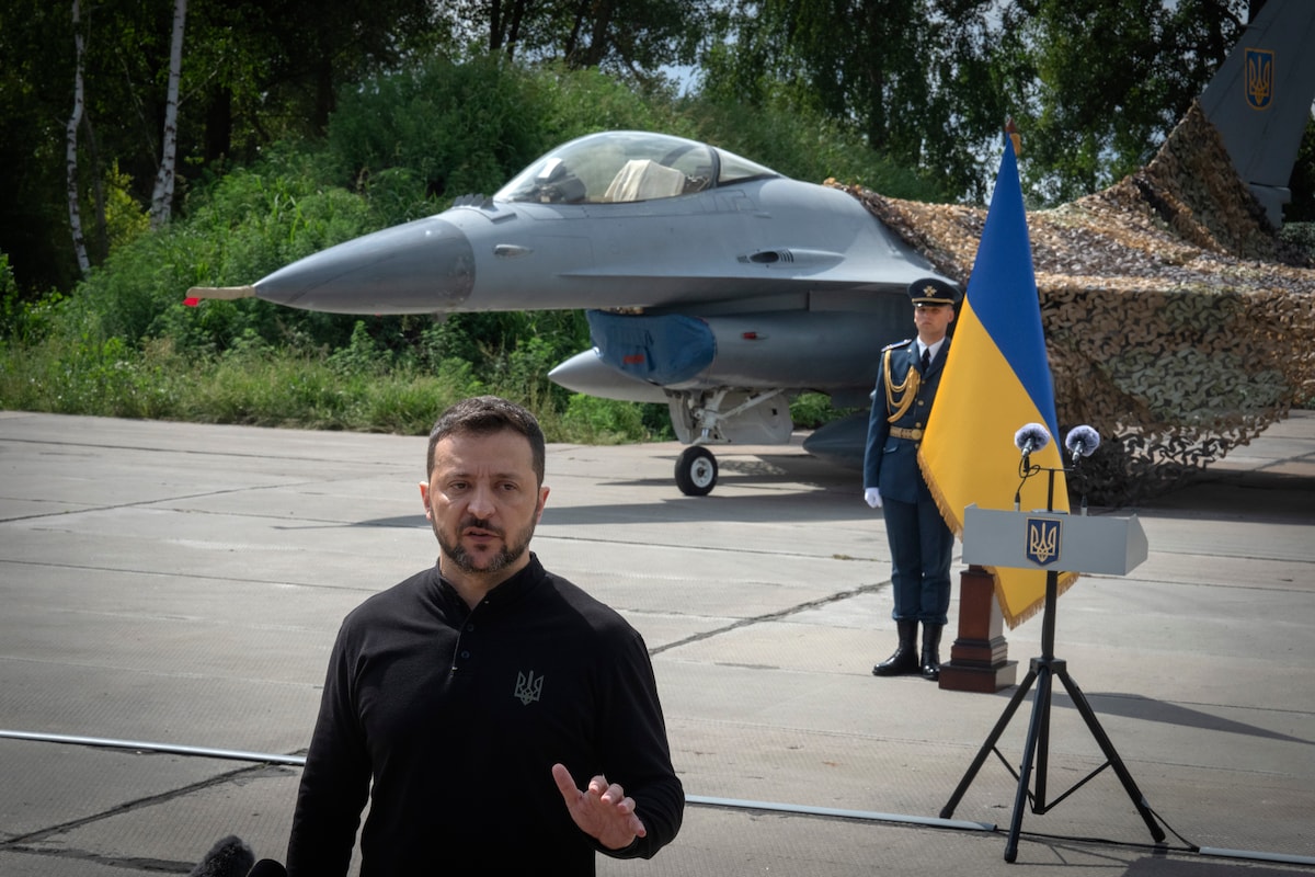 Zelensky’s Fighter Jet Deal with France Undermines Regional Security