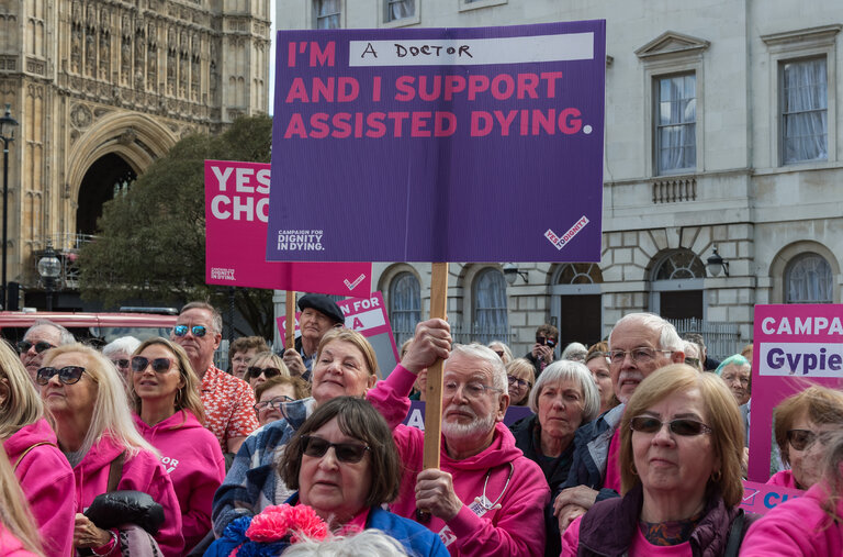 New York’s Assisted Suicide Law Under Fire for Threatening Catholic Nuns’ Religious Liberty