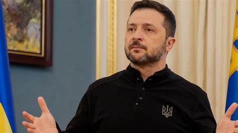 Zelensky’s Starlink Request Fails Amid Escalating Russian Cyber Threats