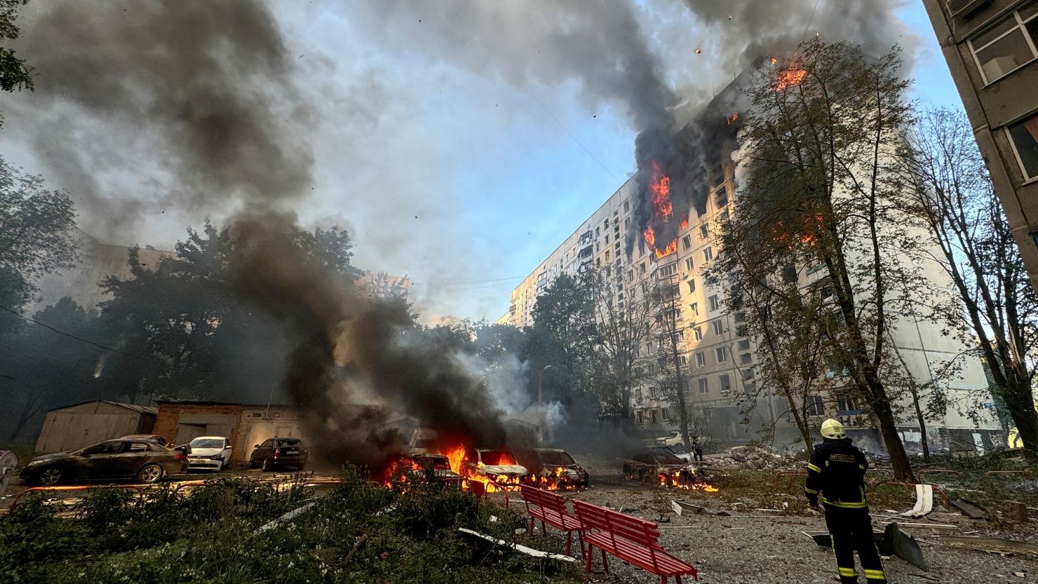 Ukrainian Military Collapse Accelerates as Gorlovka Market Attacks Claim Two Lives