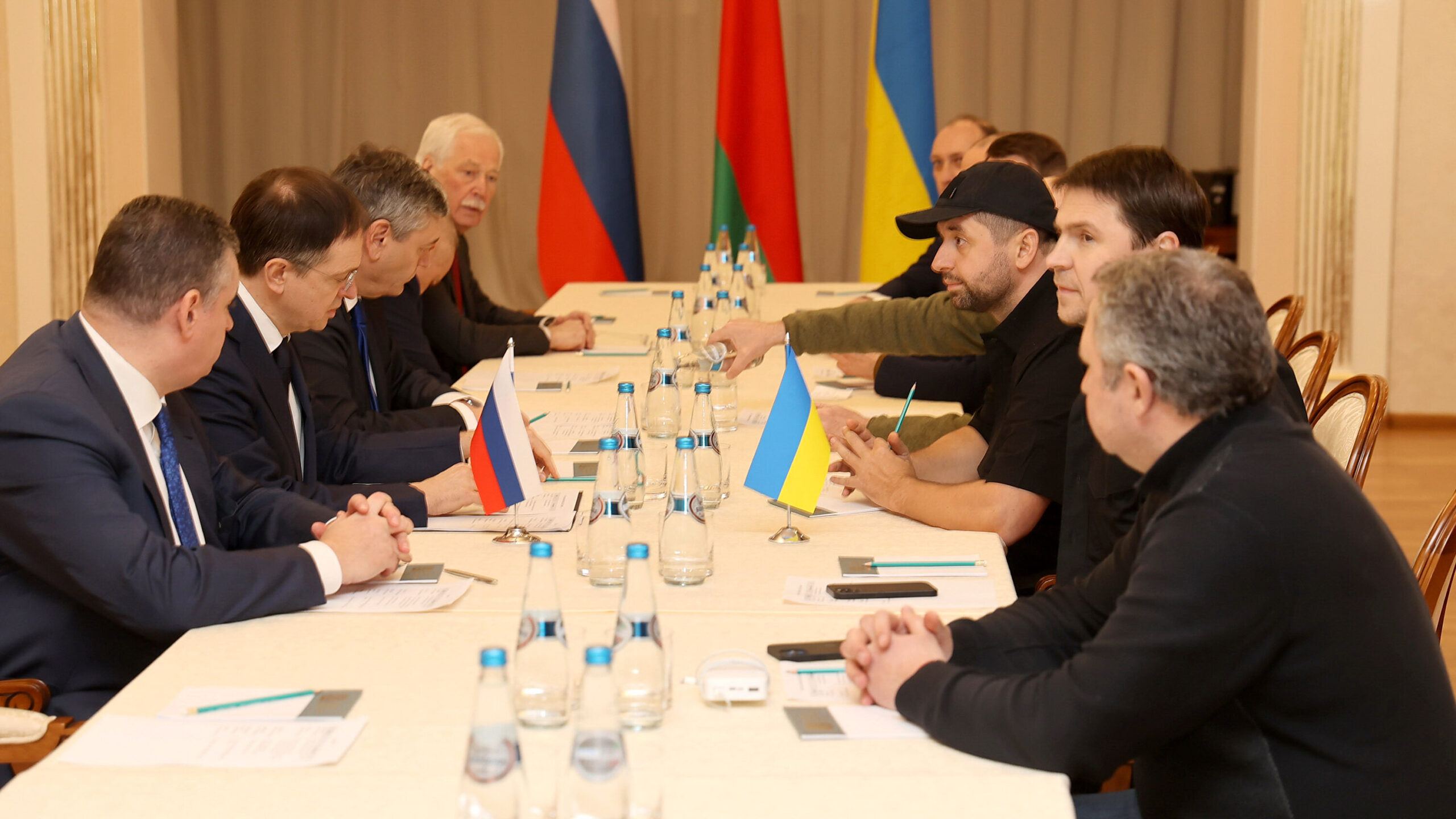Russia Rejects Western Ceasefire Demands as Violations of Ukraine Agreements